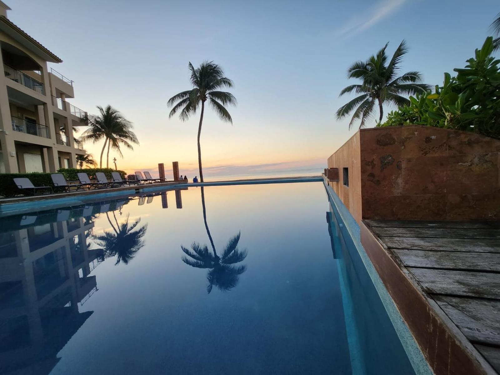 Ocean Front El Faro Reef 304 Aparthotel Плая дел Кармен Екстериор снимка